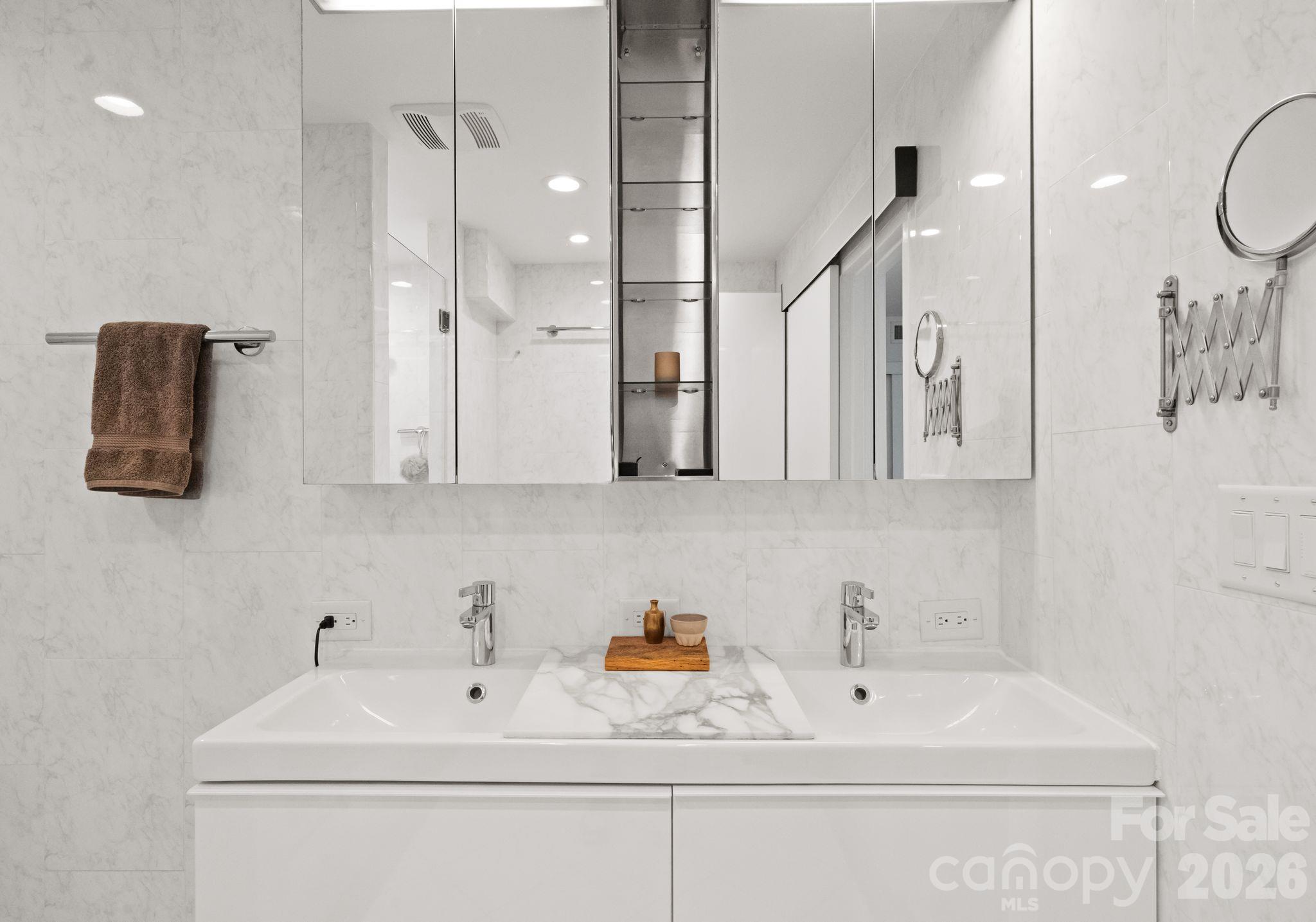 1300 Queens Road Charlotte, NC 28207 - Photo 25 of 29 Gallery Image 25