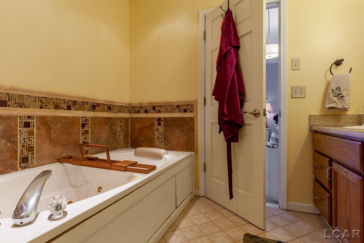 6607 Pocklington Road Britton, MI 49229 - Photo 42 of 55 50005677-41.JPG