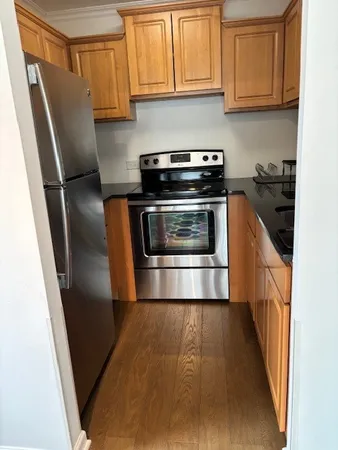 $1,850 | 3660 North Lake Shore Drive, Unit 2109, Chicago, IL 60613