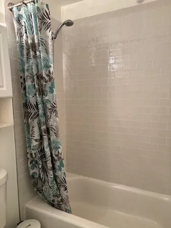 $1,850 | 3660 North Lake Shore Drive, Unit 2109, Chicago, IL 60613