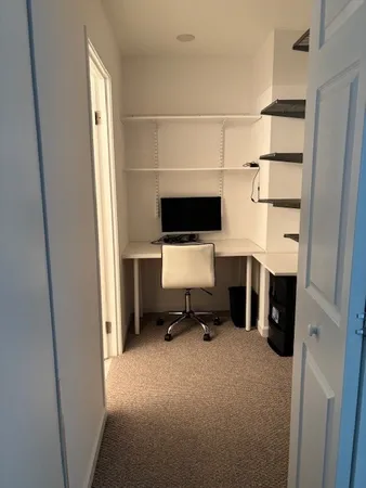 $1,850 | 3660 North Lake Shore Drive, Unit 2109, Chicago, IL 60613