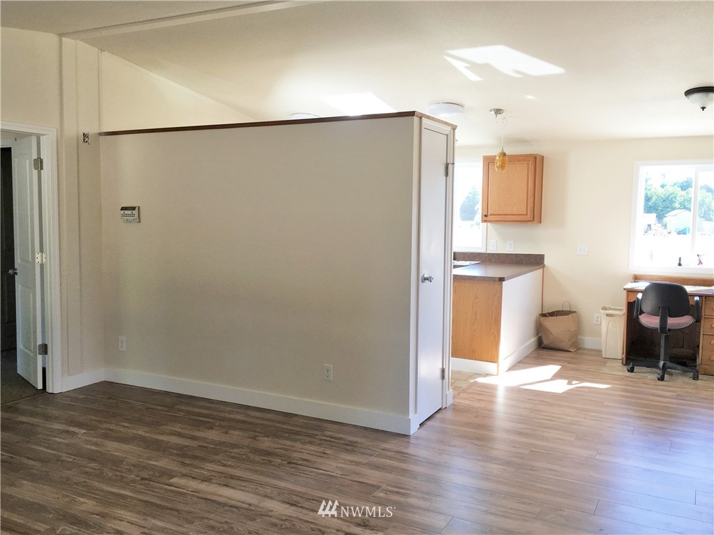 8309 180th Way Southwest Rochester, WA 98579 - Photo 4 of 8