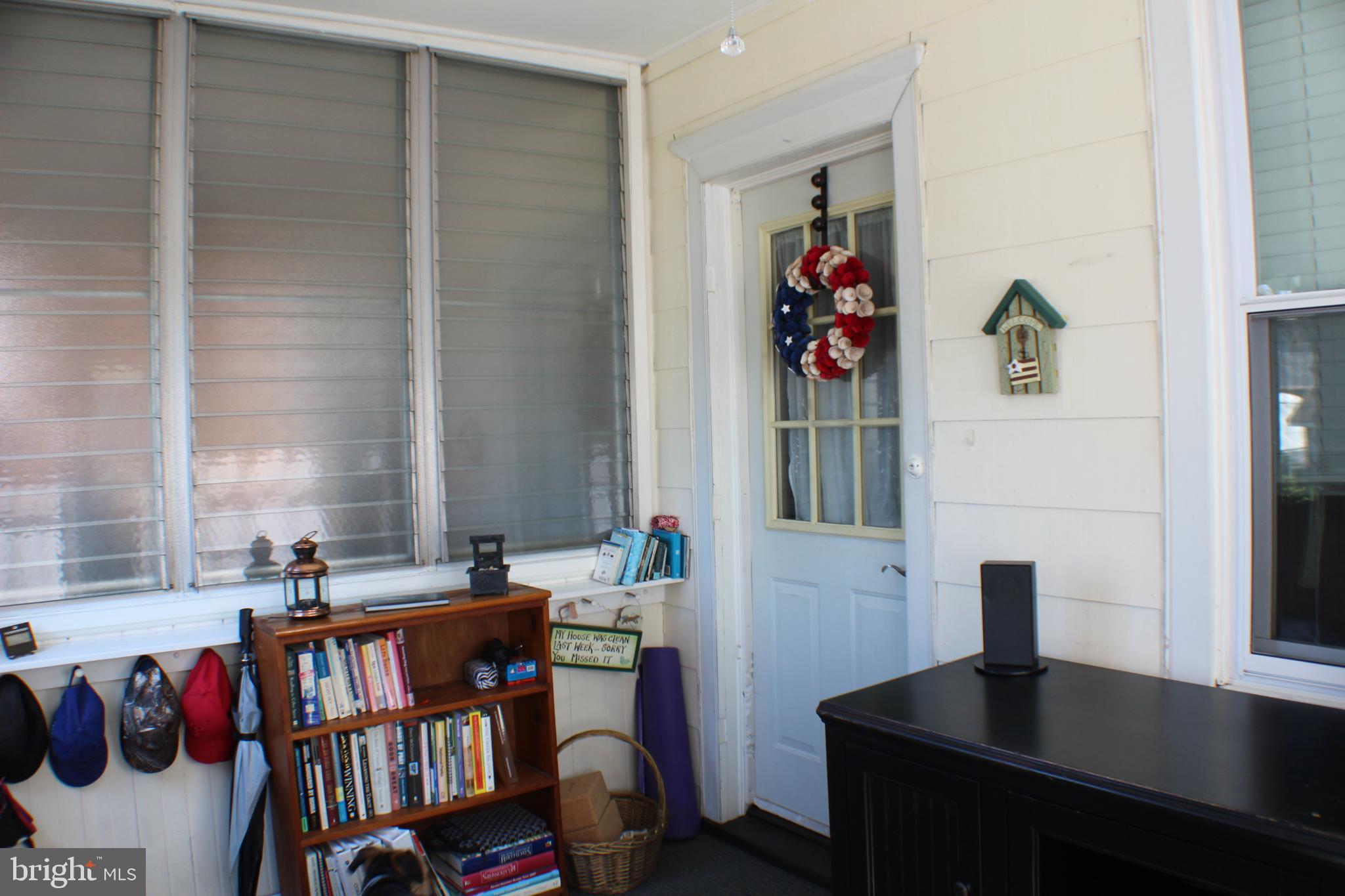 543 Kossuth Street Riverside, NJ 08075 - Photo 2 of 65