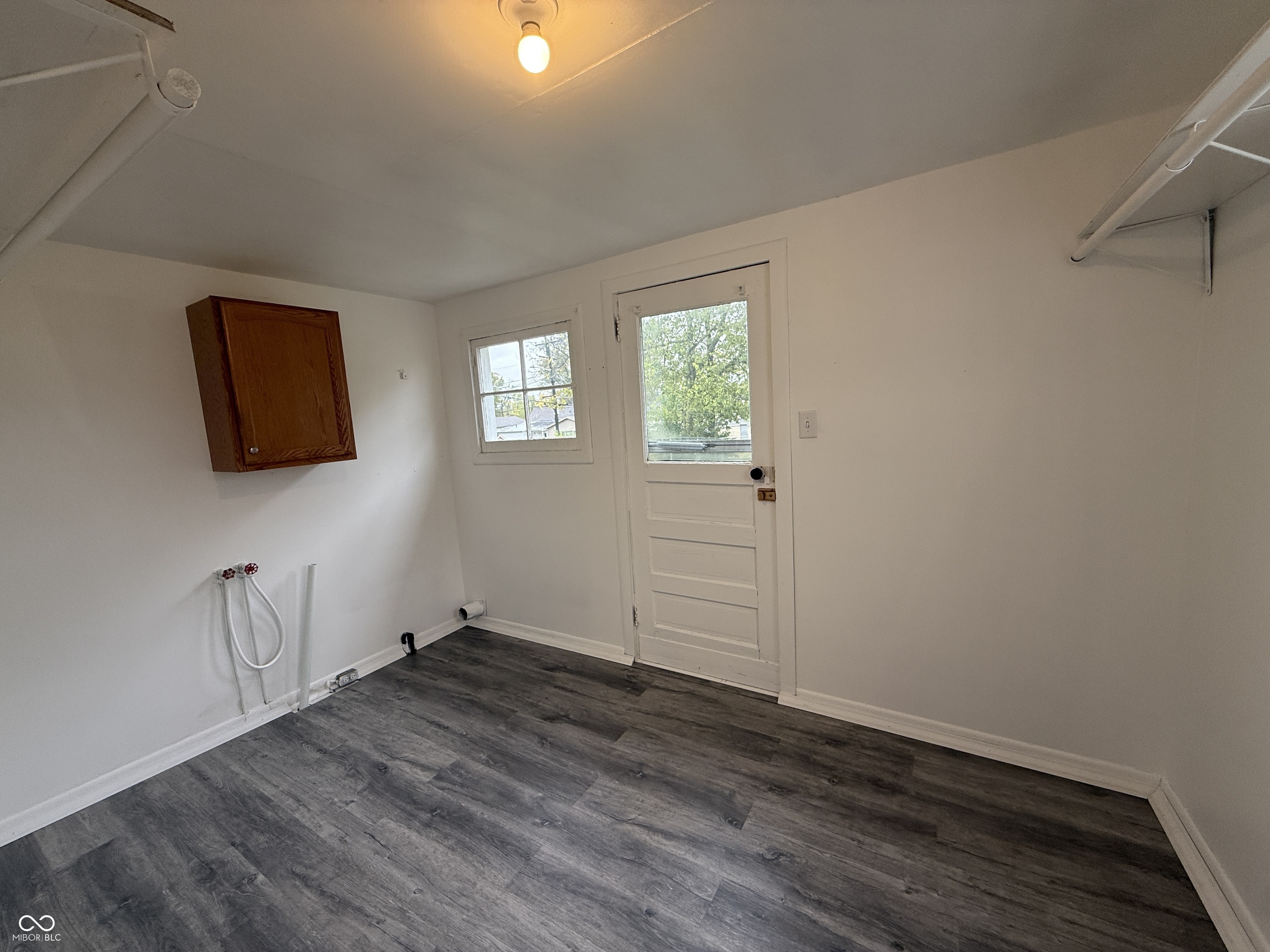 52 North Hinman Street Columbus, IN 47201 - Photo 12 of 22