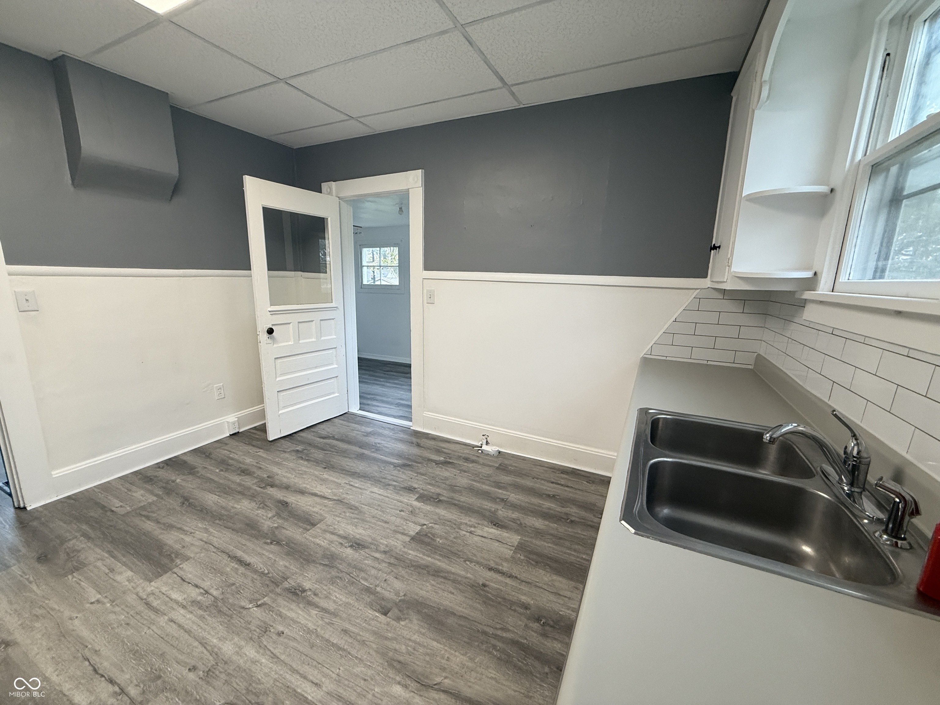 52 North Hinman Street Columbus, IN 47201 - Photo 14 of 22