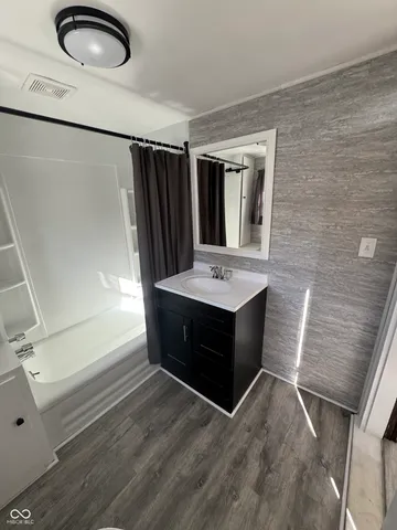 $169,900 | 52 North Hinman Street, Columbus, IN 47201