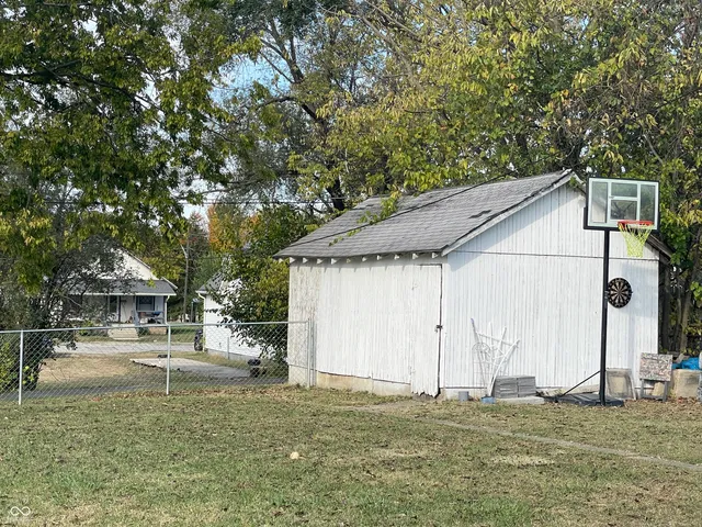 $169,900 | 52 North Hinman Street, Columbus, IN 47201