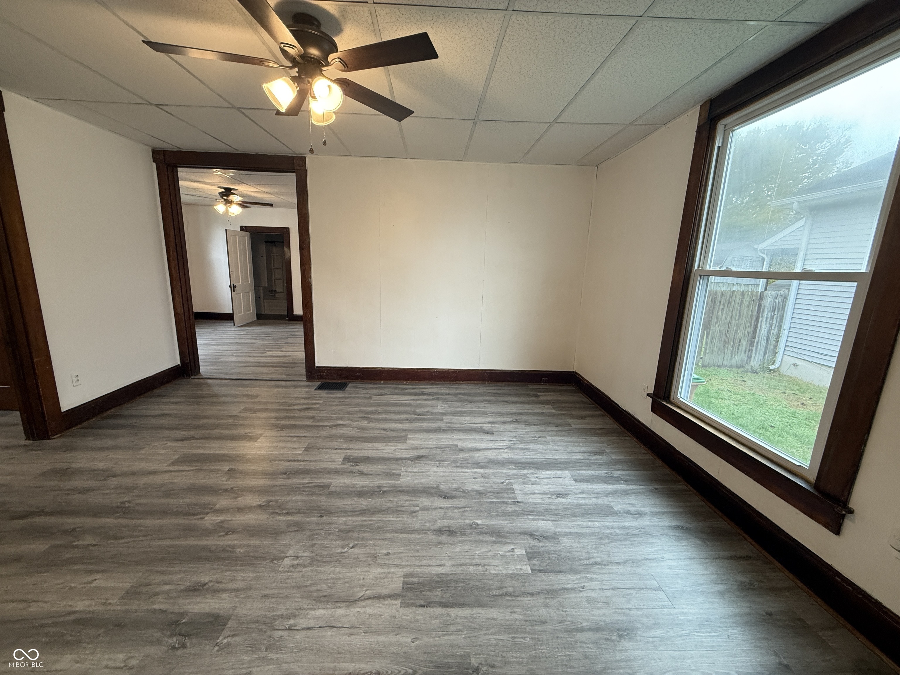 52 North Hinman Street Columbus, IN 47201 - Photo 6 of 22