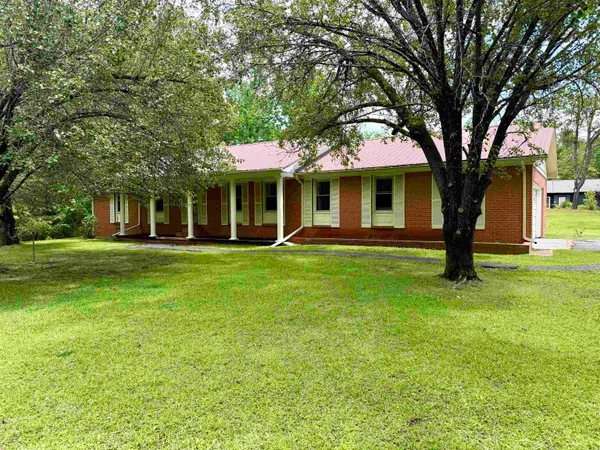 $229,900 | 235 Shanna Drive, Selmer, TN 38375