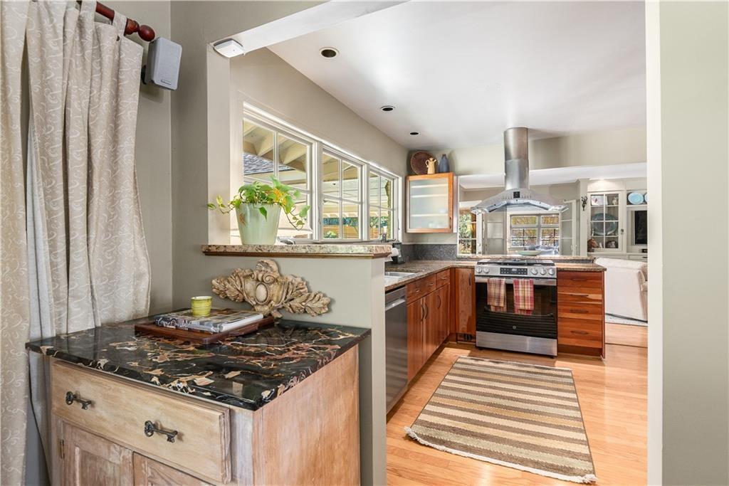 465 Eastland Drive Decatur, GA 30030 - Photo 3 of 28