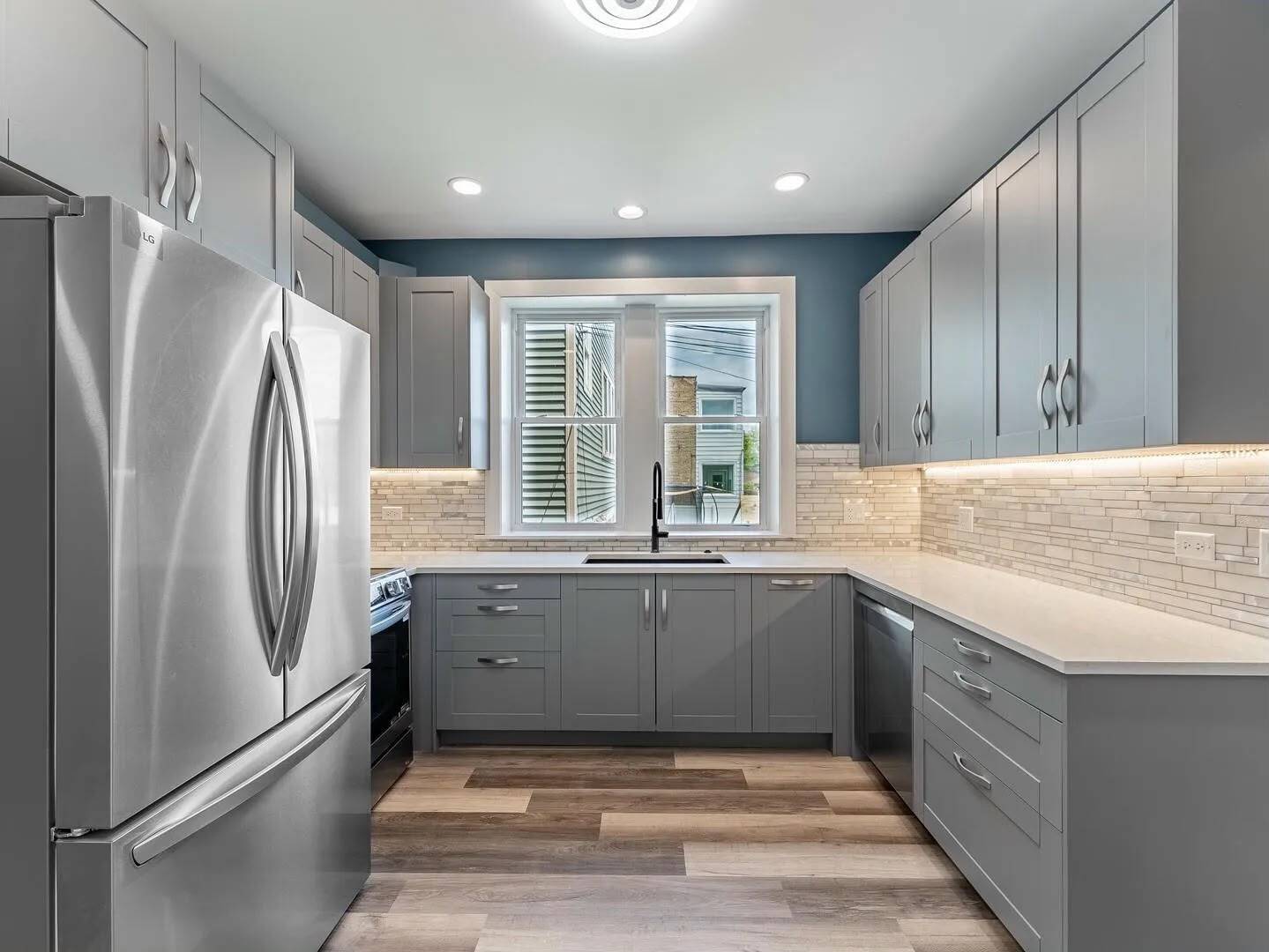 5131 West Roscoe Street, Unit 2 Chicago, IL 60641 - Photo 17 of 22
