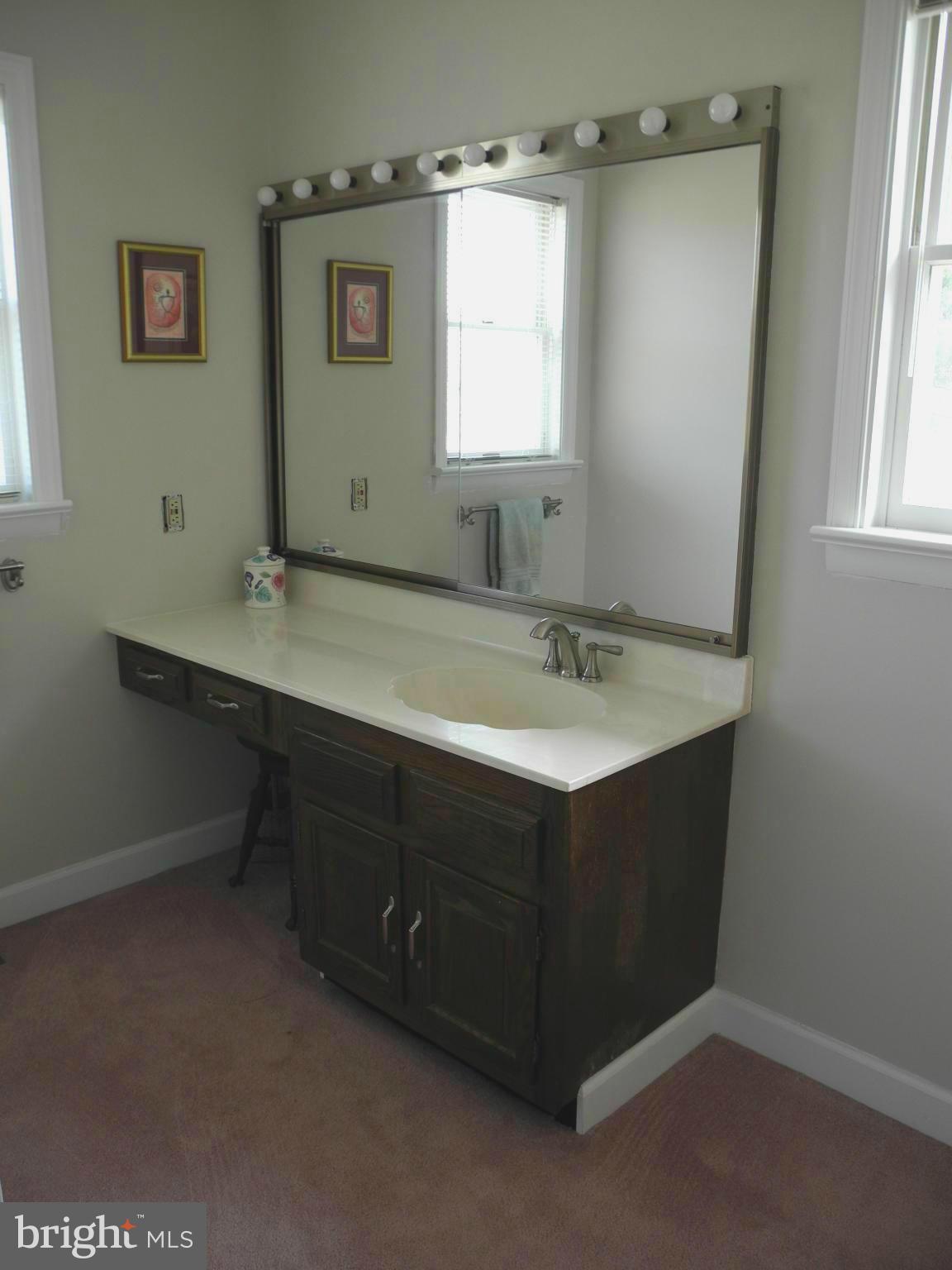 3223 Roderick Road Frederick, MD 21704 - Photo 12 of 30 Dressing room off the Master Bath
