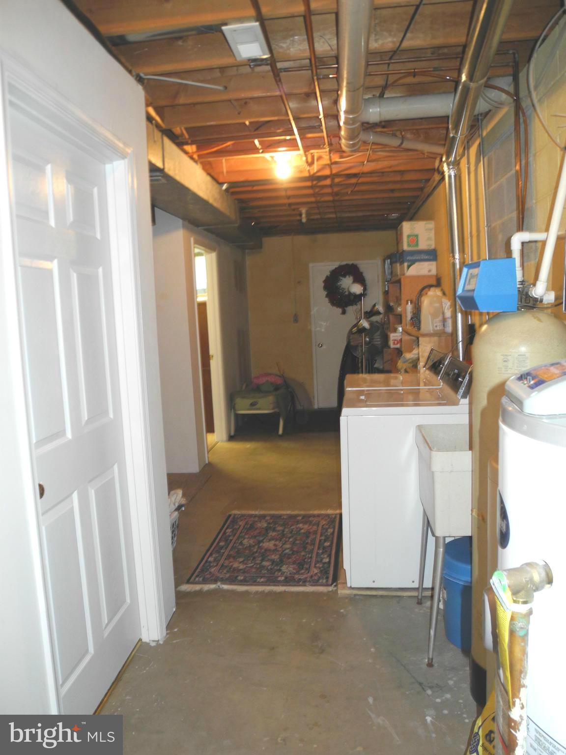 3223 Roderick Road Frederick, MD 21704 - Photo 21 of 30 Utility room and Laundry