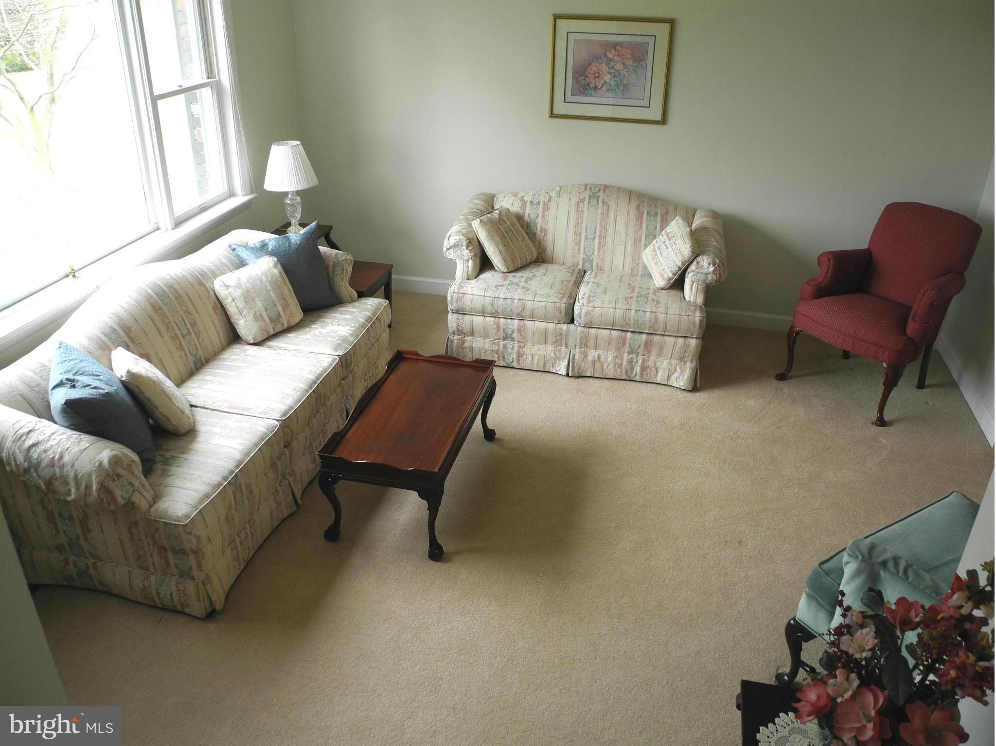 3223 Roderick Road Frederick, MD 21704 - Photo 4 of 30 Living Room