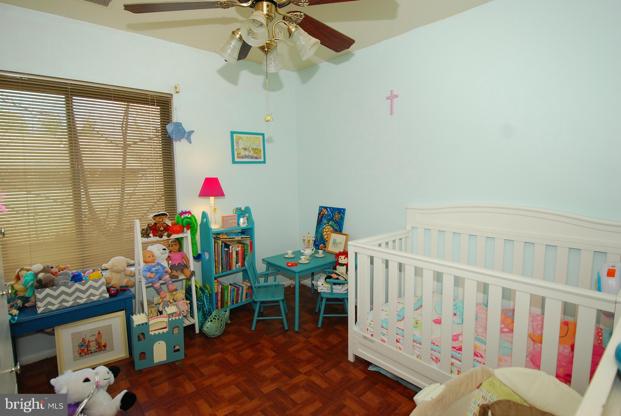 9205 Tulip Grove Road Gaithersburg, MD 20879 - Photo 16 of 24 Bedroom