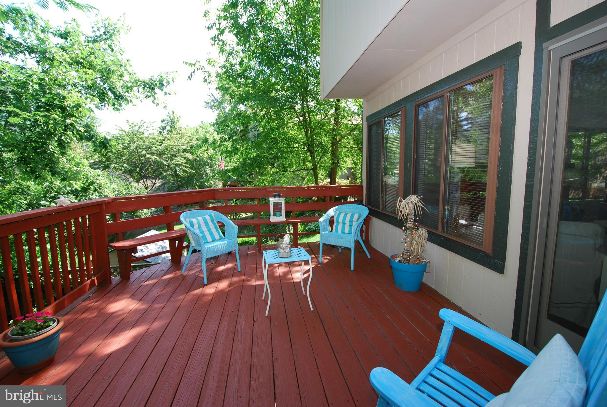 9205 Tulip Grove Road Gaithersburg, MD 20879 - Photo 19 of 24 Exterior (General)