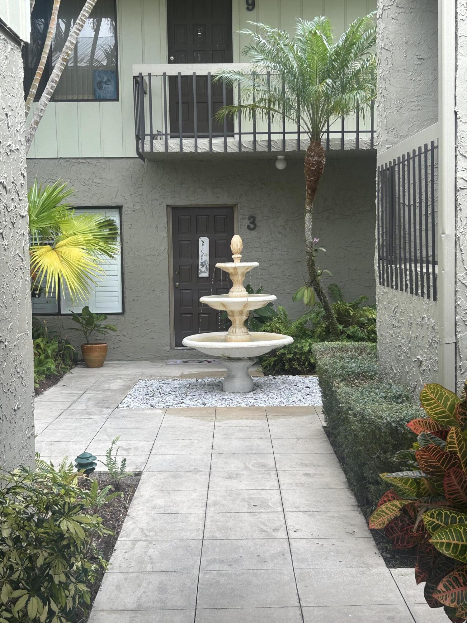 800 Northwest Fork Road, Unit 37 Stuart, FL 34994 - Photo 3 of 9 IMG_3364