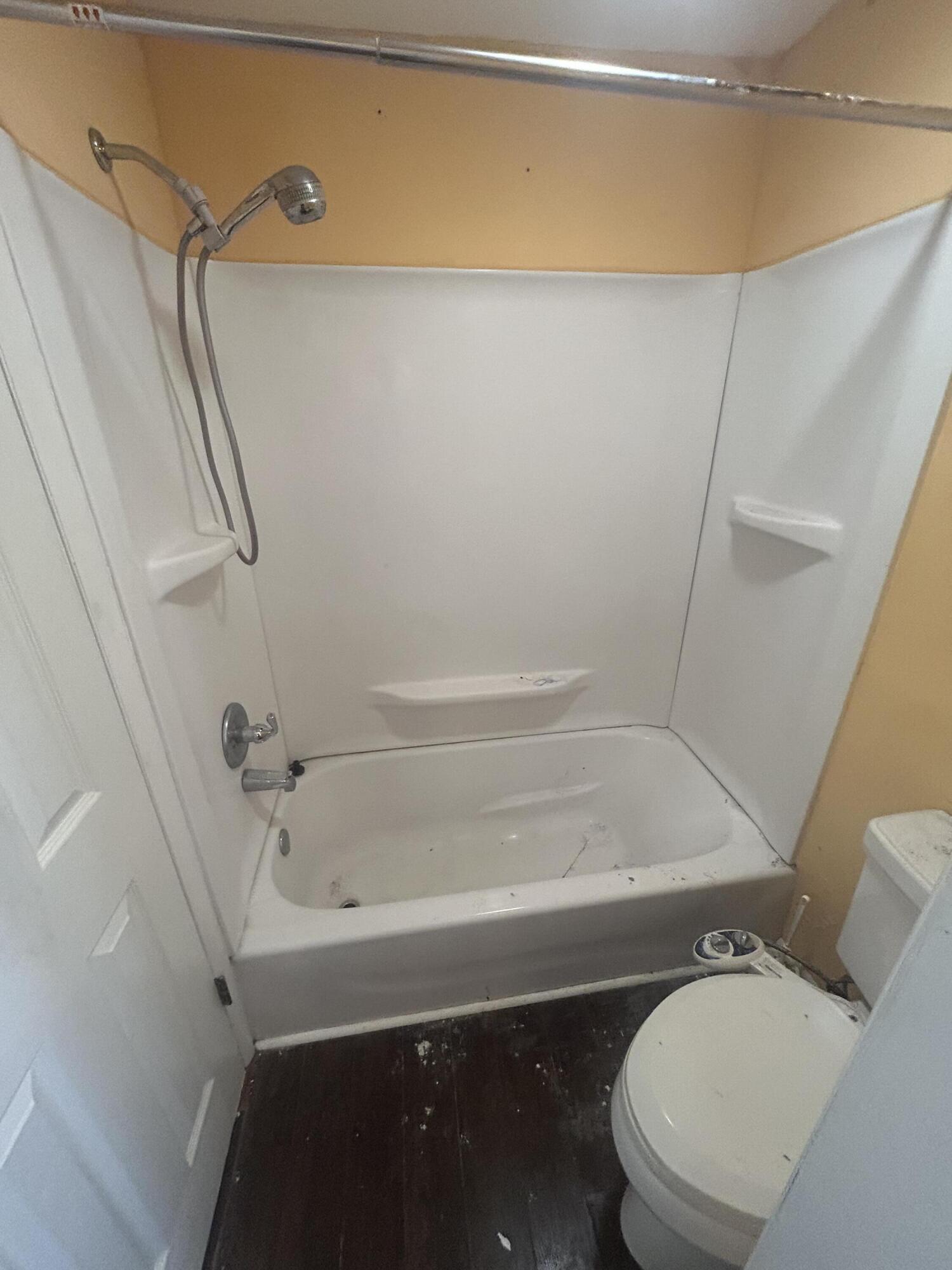 800 Northwest Fork Road, Unit 37 Stuart, FL 34994 - Photo 7 of 9 IMG_3368