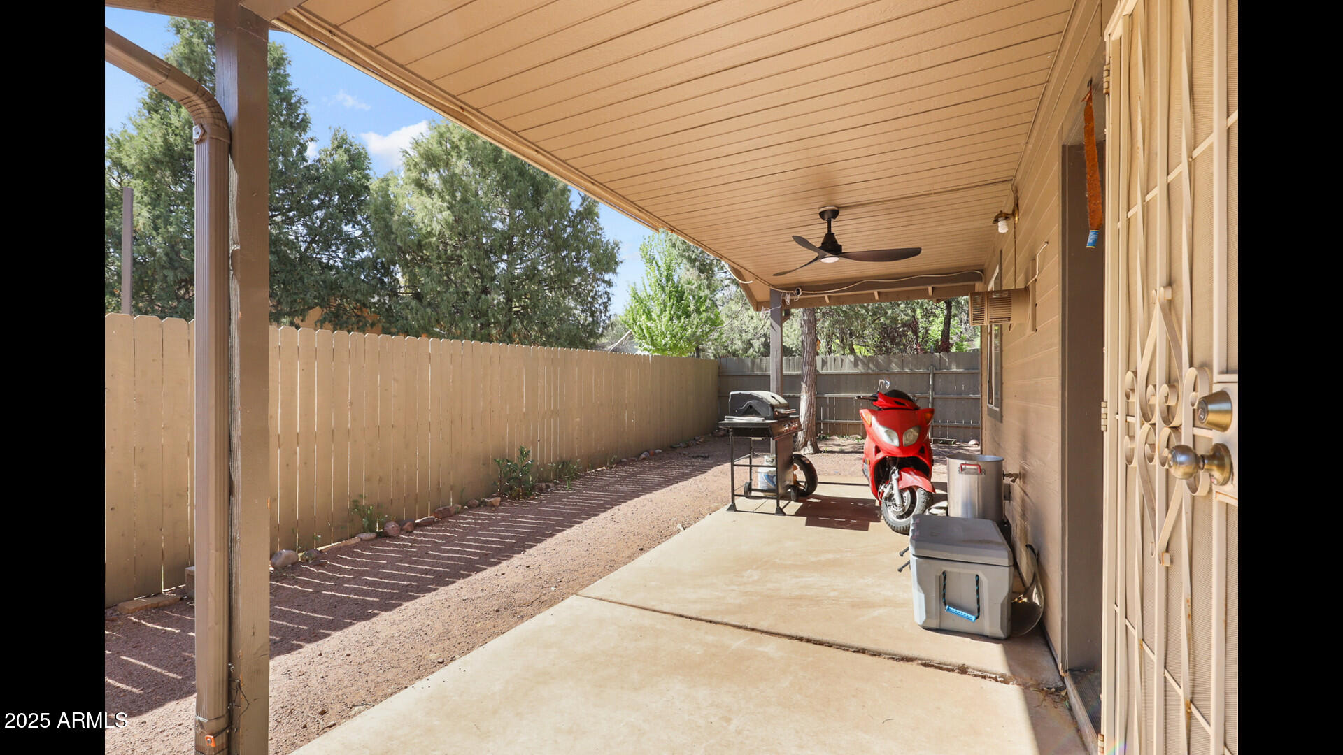 510 North Oak Ridge Road Payson, AZ 85541 - Photo 31 of 36 a view of sitting area in front of house