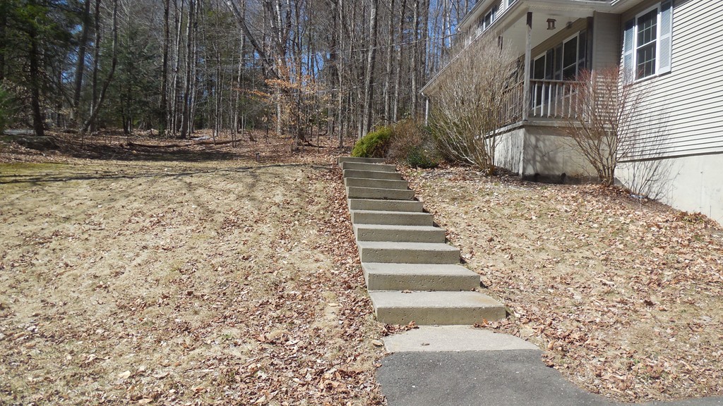 680 South Quarter Road Russell, MA 01071 - Photo 8 of 9 Gallery Image 8