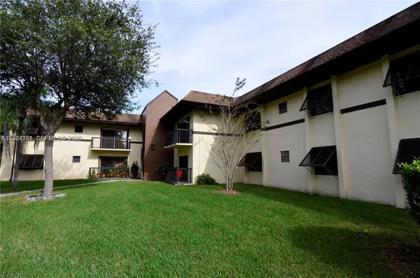 $265,000 | 7985 Southwest 86th Street, Unit 432, Miami, FL 33143