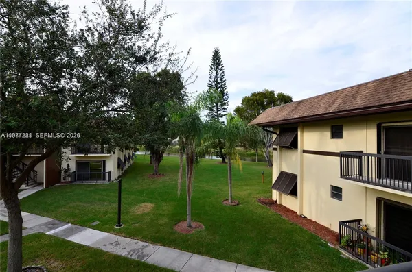 $265,000 | 7985 Southwest 86th Street, Unit 432, Miami, FL 33143