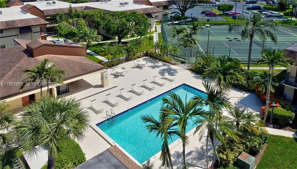 $265,000 | 7985 Southwest 86th Street, Unit 432, Miami, FL 33143