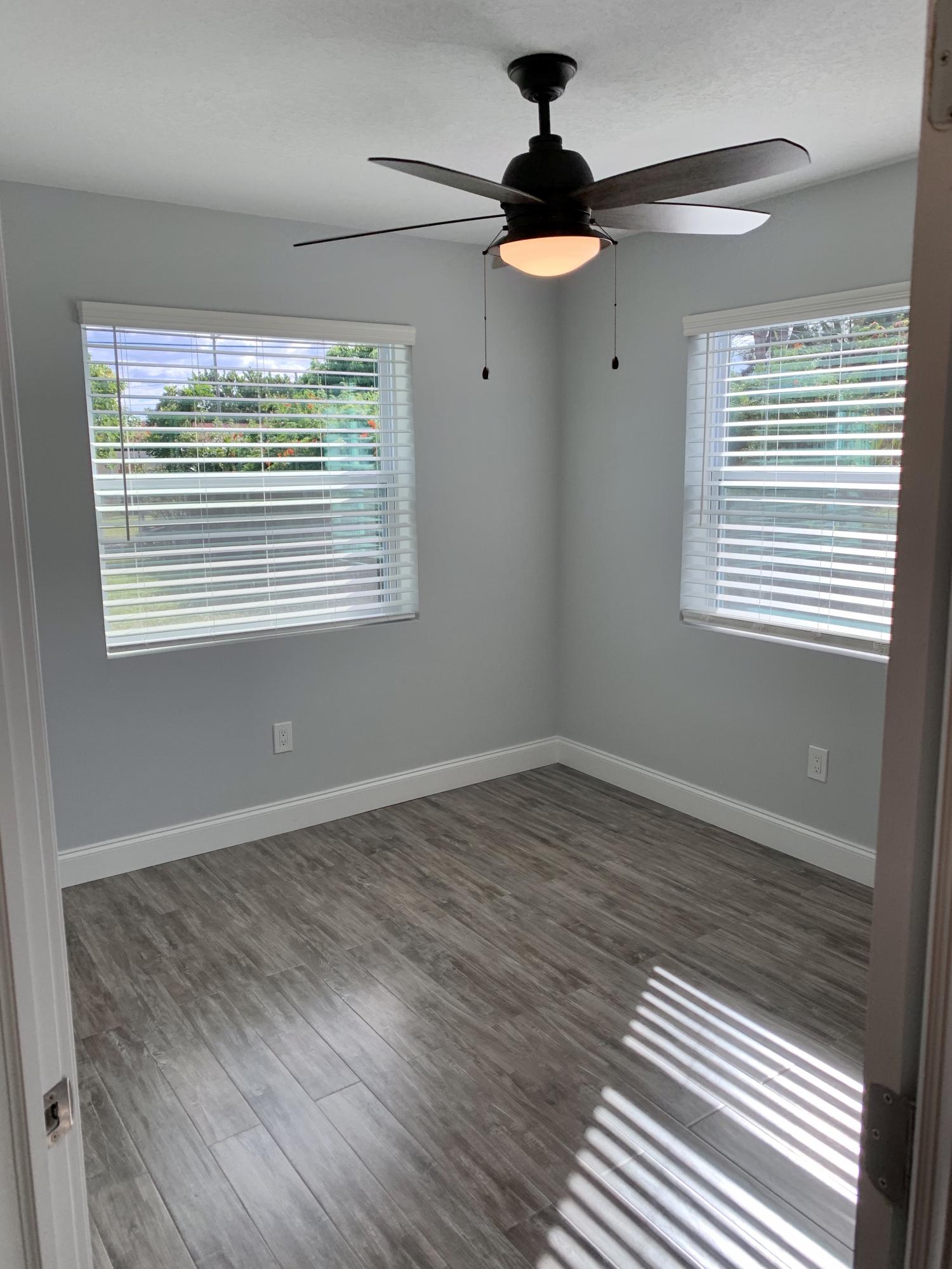 3916 Kirk Road Palm Springs, FL 33461 - Photo 5 of 9 IMG-4712