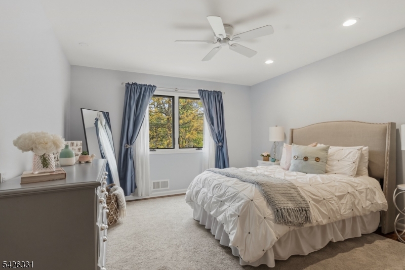 2 Exeter Lane Morristown, NJ 07960 - Photo 25 of 42