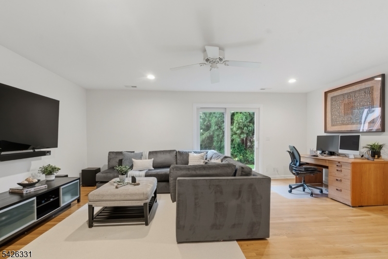 2 Exeter Lane Morristown, NJ 07960 - Photo 29 of 42