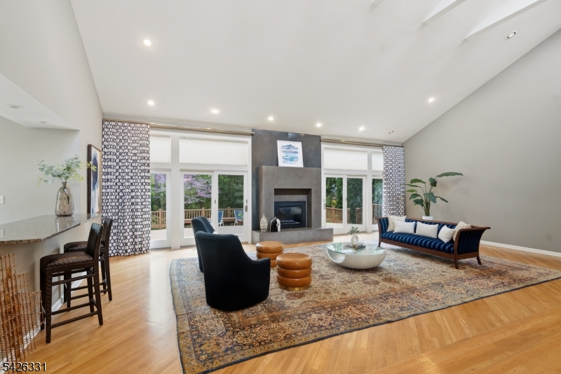 2 Exeter Lane Morristown, NJ 07960 - Photo 10 of 42