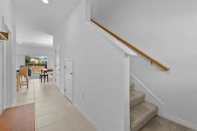 a view of entryway and hall