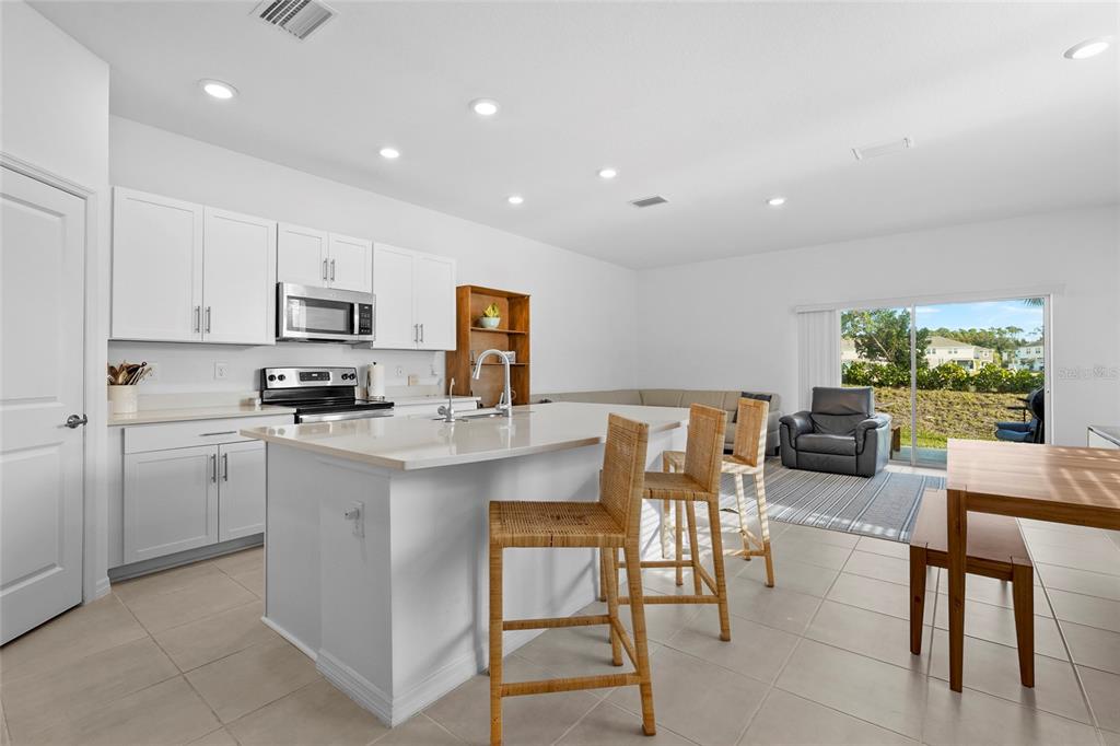 8564 Lunar Skye Street Sarasota, FL 34241 - Photo 6 of 51