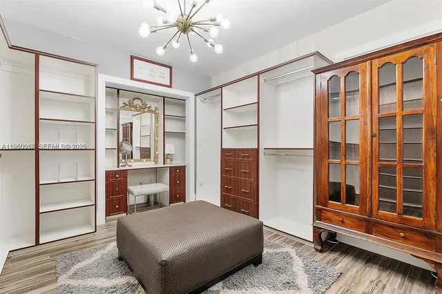 $7,800 | 700 Vilabella Avenue, Coral Gables, FL 33146