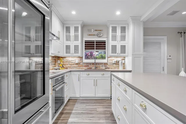 $7,800 | 700 Vilabella Avenue, Coral Gables, FL 33146