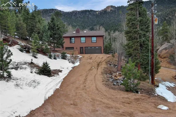 $549,999 | 5865 Waterfall Loop, Manitou Springs, CO 80829
