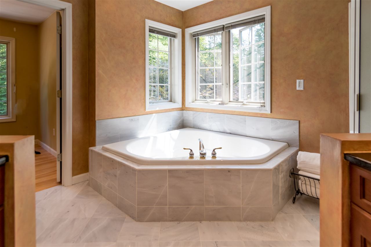 485 Exeter Road Hampton, NH 03842 - Photo 19 of 39