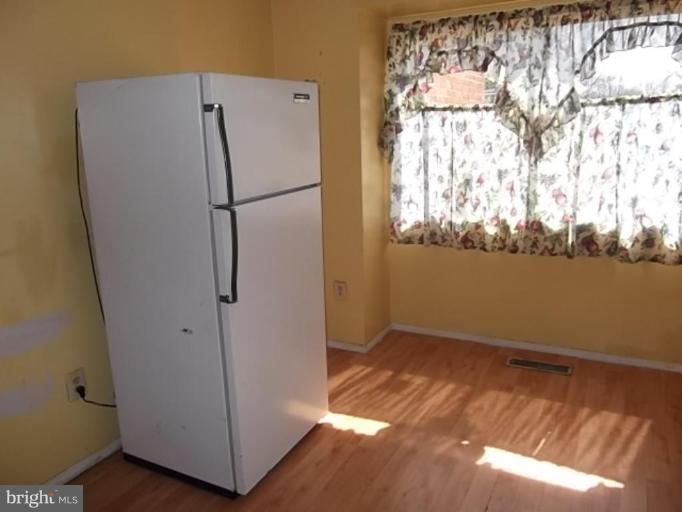 9381 Indian Camp Road Columbia, MD 21045 - Photo 4 of 10 Kitchen #2