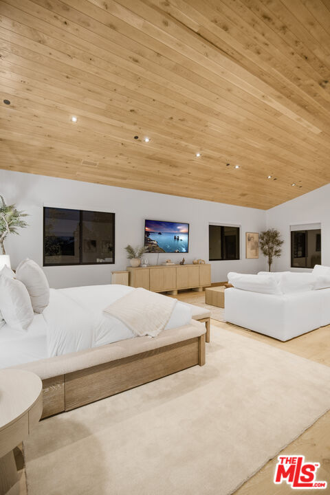 1754 Lechusa Road Malibu, CA 90265 - Photo 16 of 57