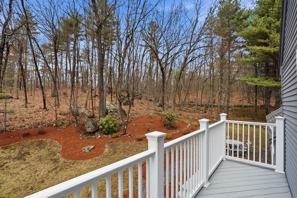 76 Tenney Road Westford, MA 01886 - Photo 21 of 41