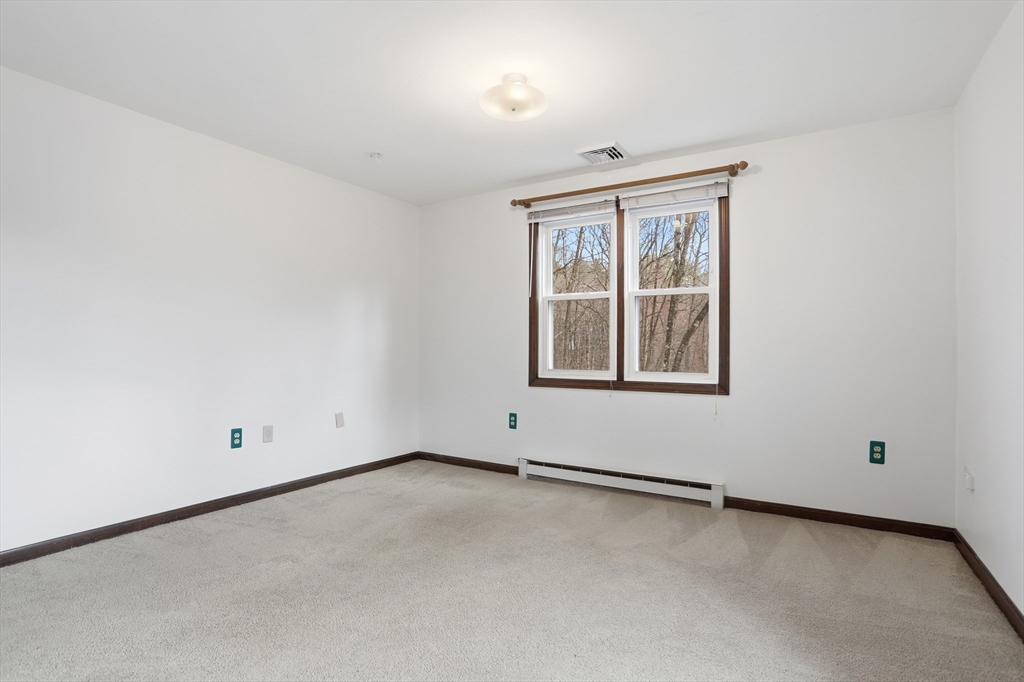 76 Tenney Road Westford, MA 01886 - Photo 25 of 41