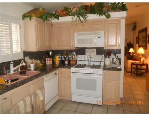 2348 Ramsgate Drive Henderson, NV 89074 - Photo 3 of 13 Kitchen.
