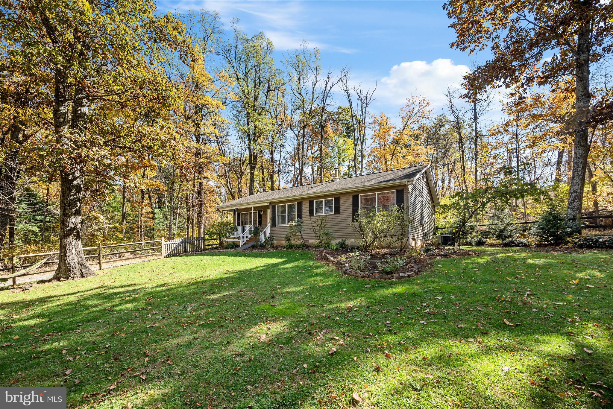 157 Woodthrush Way Linden, VA 22642 - Photo 4 of 38 Front Exterior