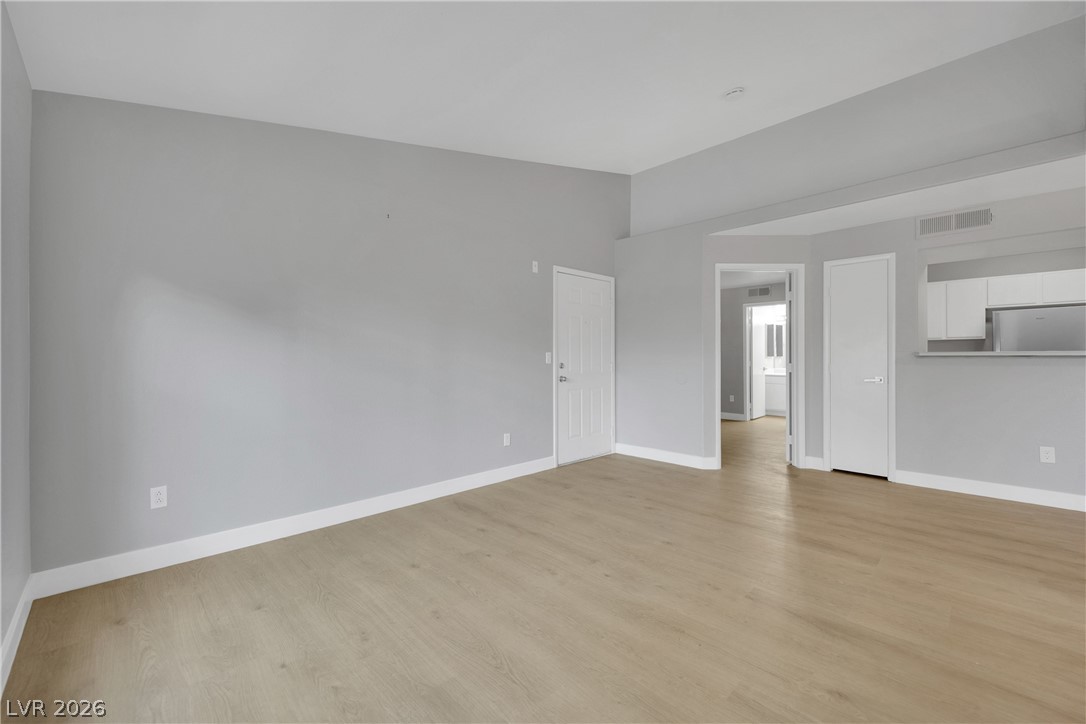 2300 East Silverado Ranch Boulevard, Unit 2113 Las Vegas, NV 89123 - Photo 6 of 37