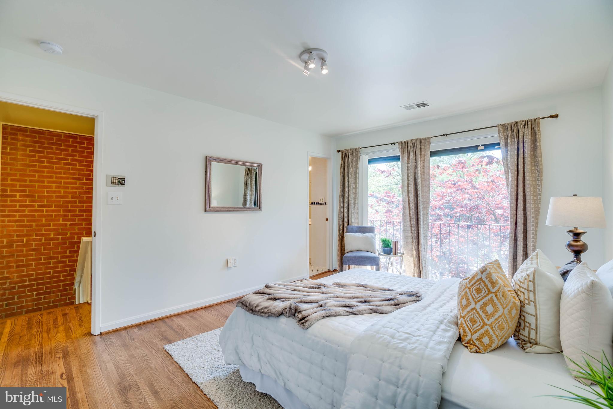 8007 Inverness Ridge Road Potomac, MD 20854 - Photo 13 of 33 Master Bedroom