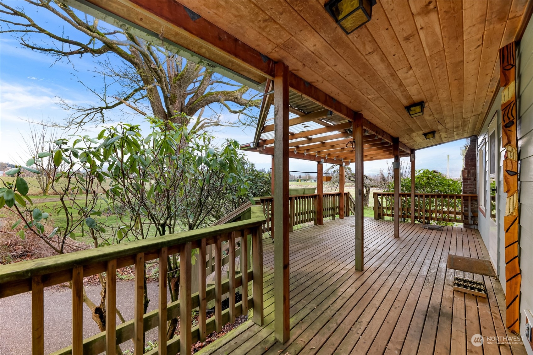 27871 Minkler Road Sedro-Woolley, WA 98284 - Photo 3 of 40