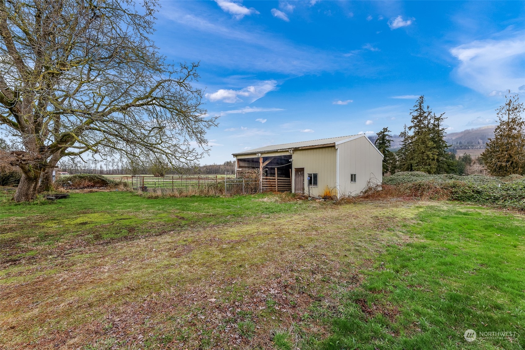 27871 Minkler Road Sedro-Woolley, WA 98284 - Photo 32 of 40