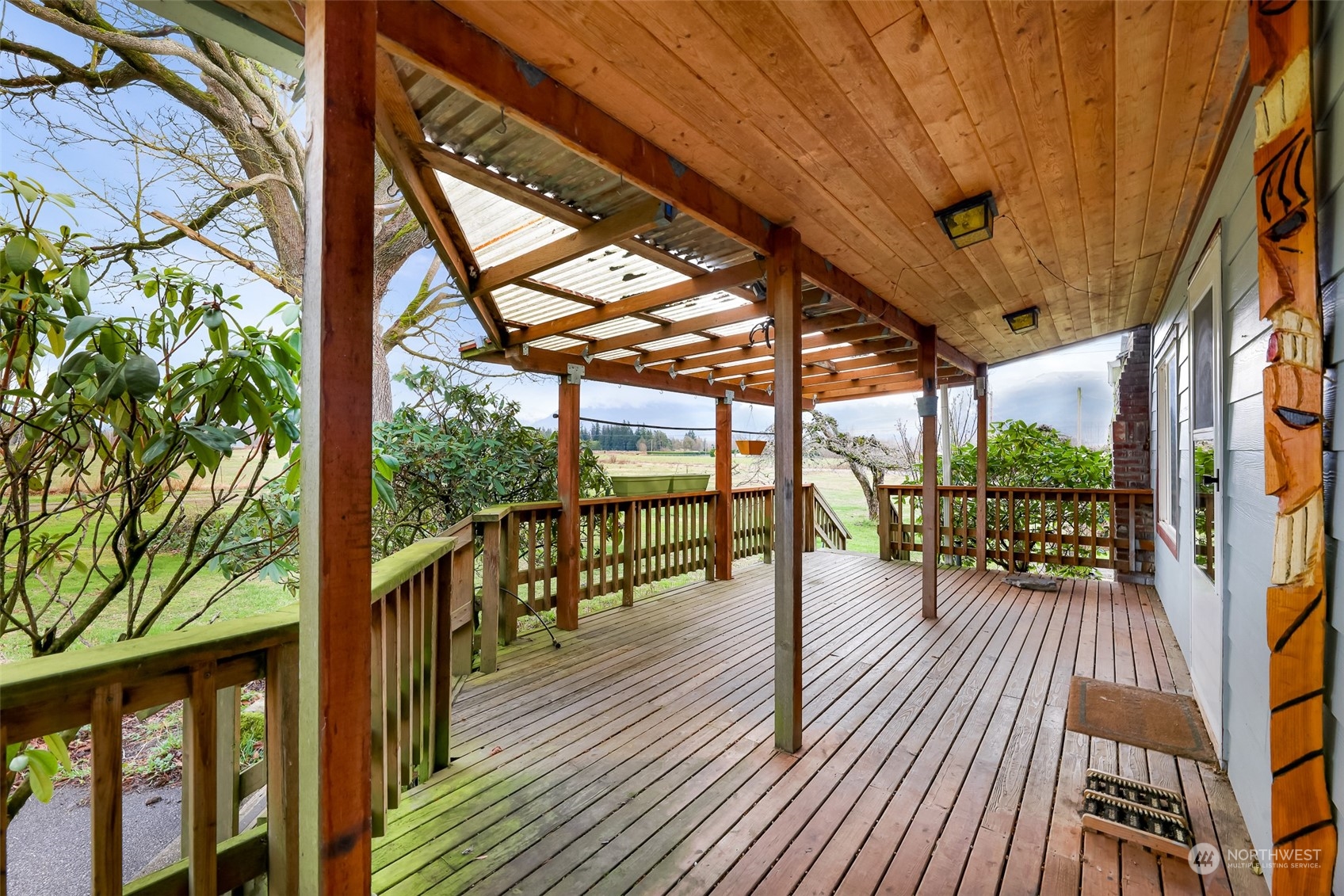 27871 Minkler Road Sedro-Woolley, WA 98284 - Photo 4 of 40