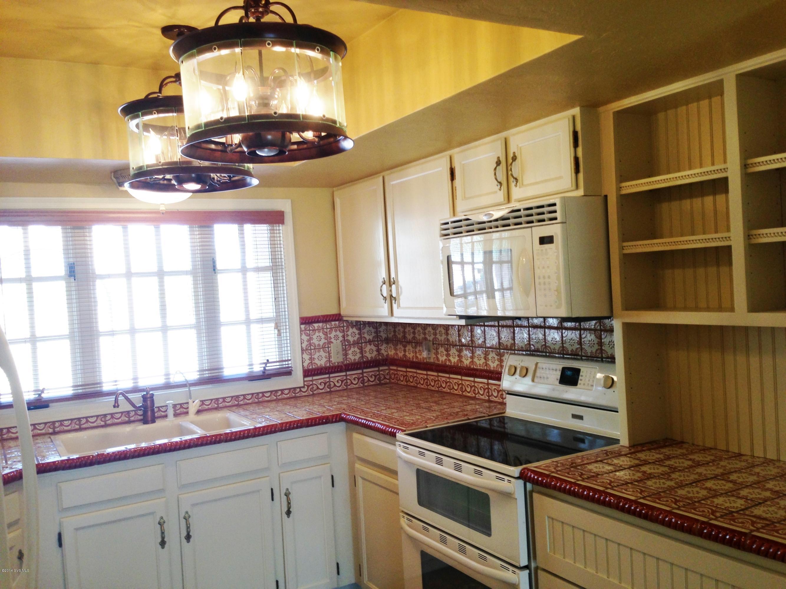 931 West Rio Hondo Green Valley, AZ 85614 - Photo 12 of 38