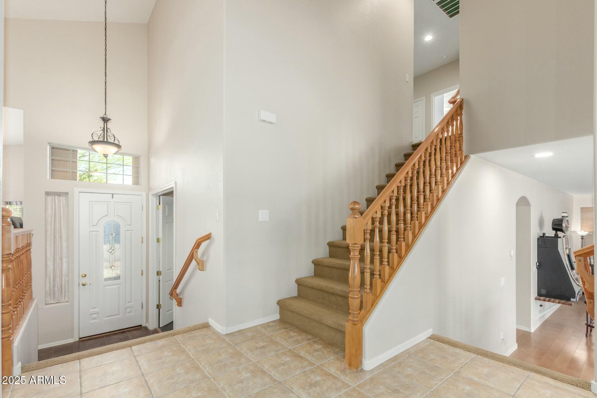 3206 West Sentinel Rock Road Phoenix, AZ 85086 - Photo 10 of 48 tempImageEymJUj